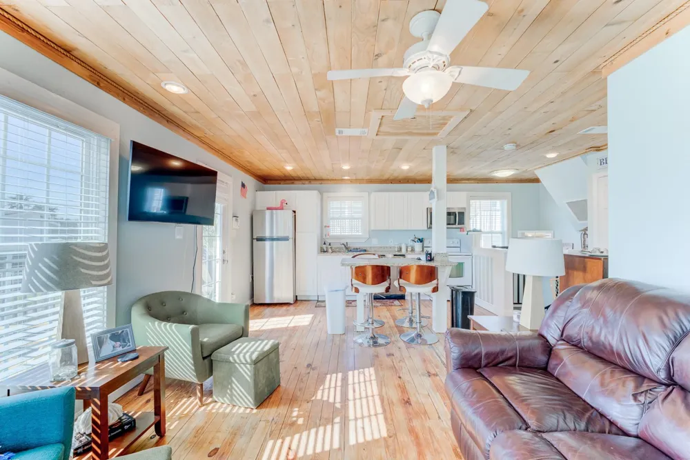 4211 Surf Drive Galveston, TX 77554