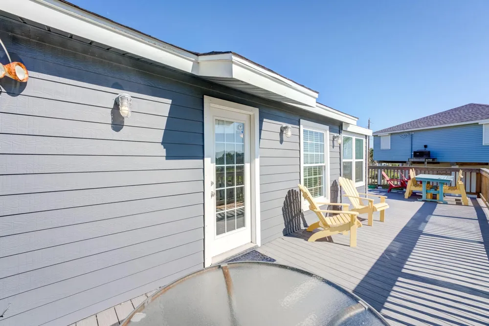 4211 Surf Drive Galveston, TX 77554
