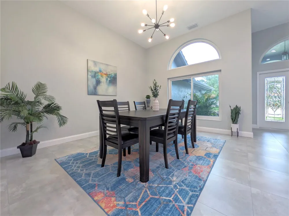 5101 E LONGBOAT BOULEVARD Tampa, FL 33615