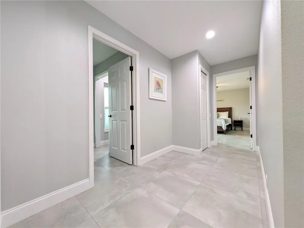 5101 E LONGBOAT BOULEVARD Tampa, FL 33615