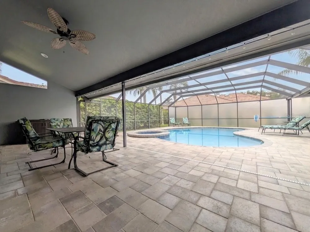 5101 E LONGBOAT BOULEVARD Tampa, FL 33615