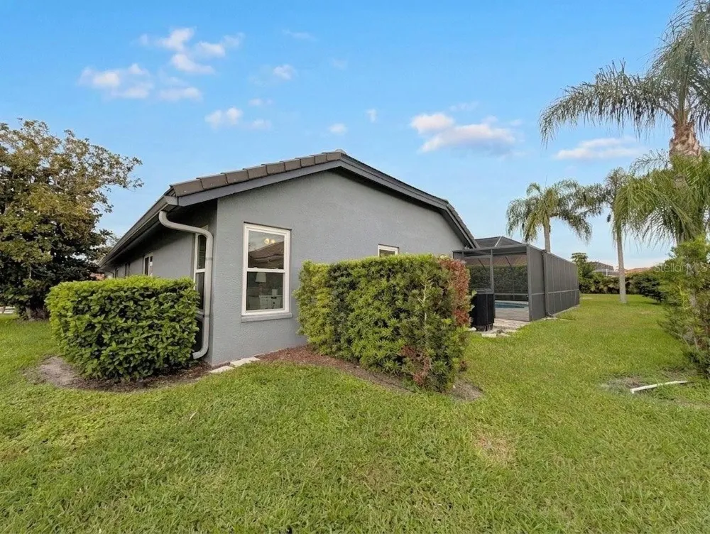 5101 E LONGBOAT BOULEVARD Tampa, FL 33615
