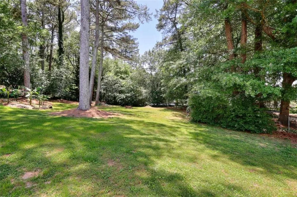 1961 Shoreline Trace Grayson, GA 30017