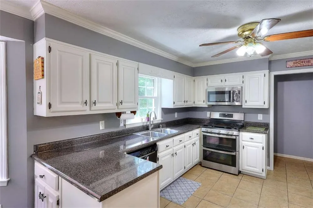 1961 Shoreline Trace Grayson, GA 30017