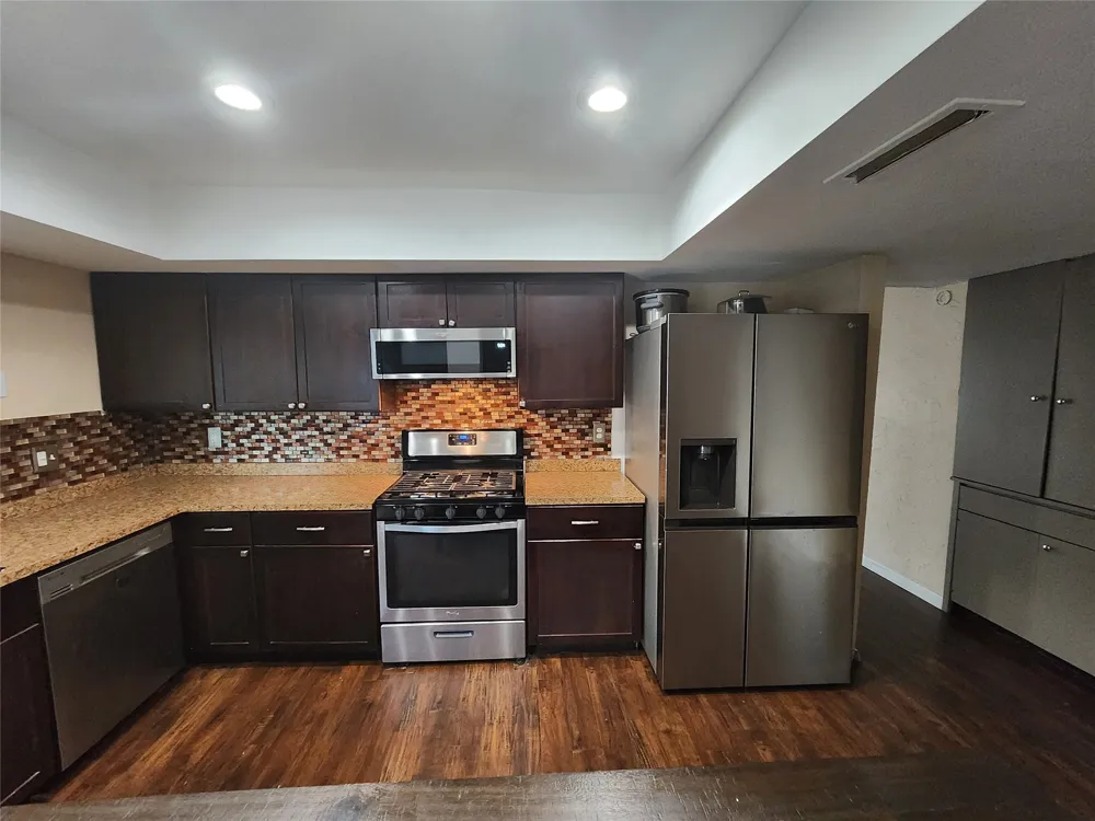 2109 Overglen Drive Plano, TX 75074
