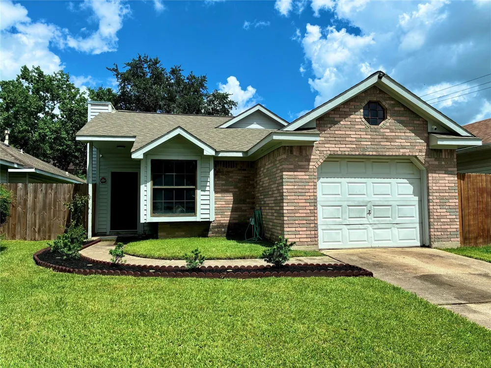 1106 Holbech Lane Channelview, TX 77530