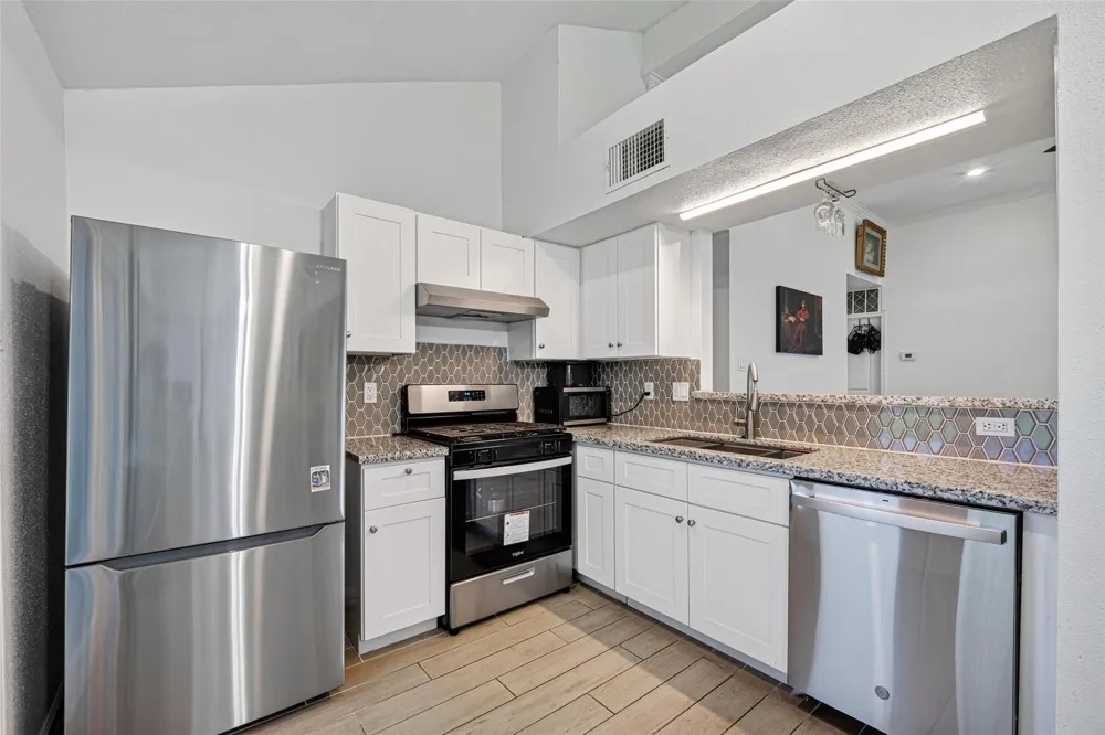 1106 Holbech Lane Channelview, TX 77530
