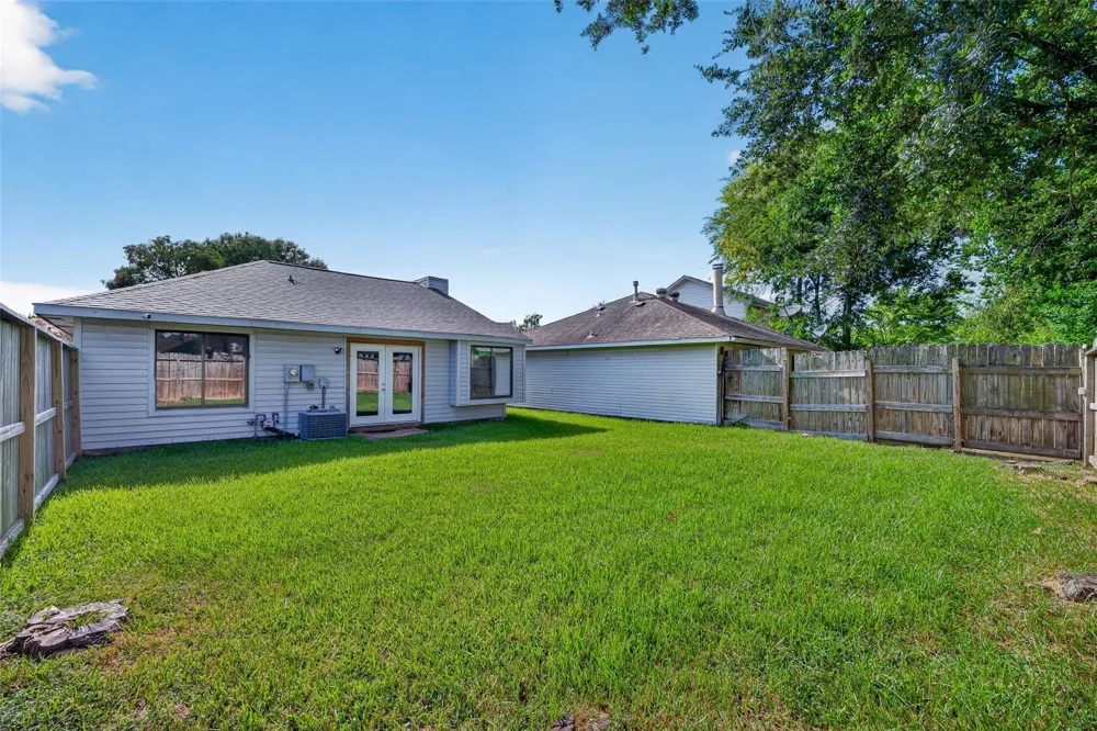 1106 Holbech Lane Channelview, TX 77530