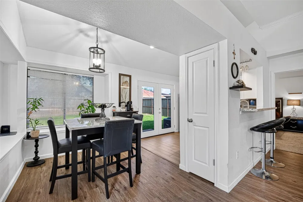 1106 Holbech Lane Channelview, TX 77530