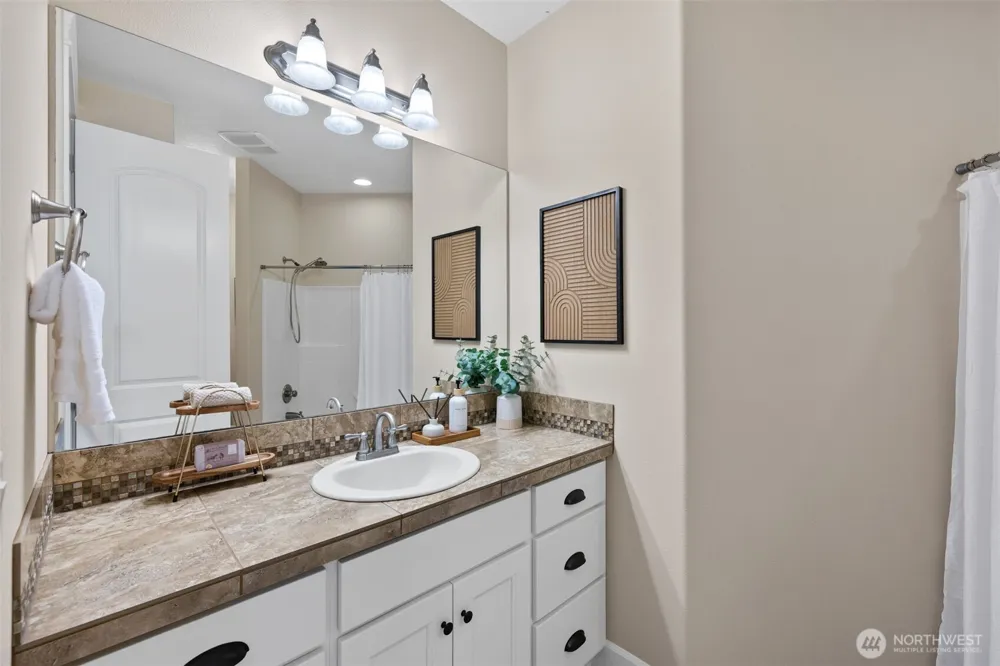 3612 SE 142nd Court Vancouver, WA 98683