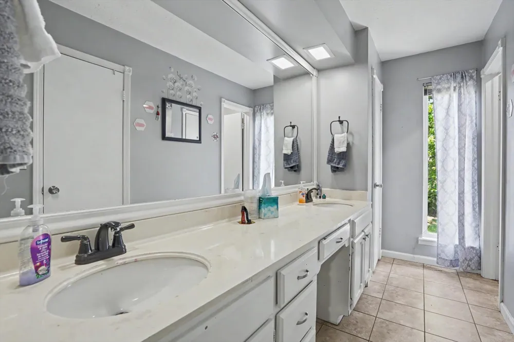 2508 W Iola Street Broken Arrow, OK 74012