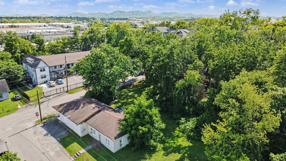 516 Veritas St Nashville, TN 37211