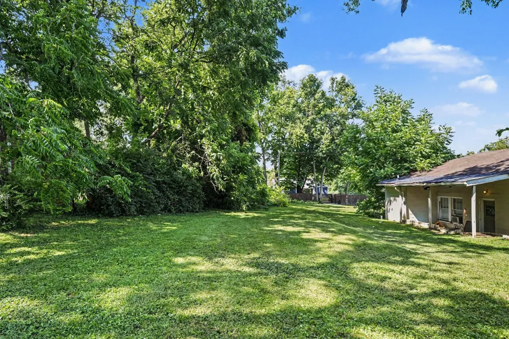 516 Veritas St Nashville, TN 37211