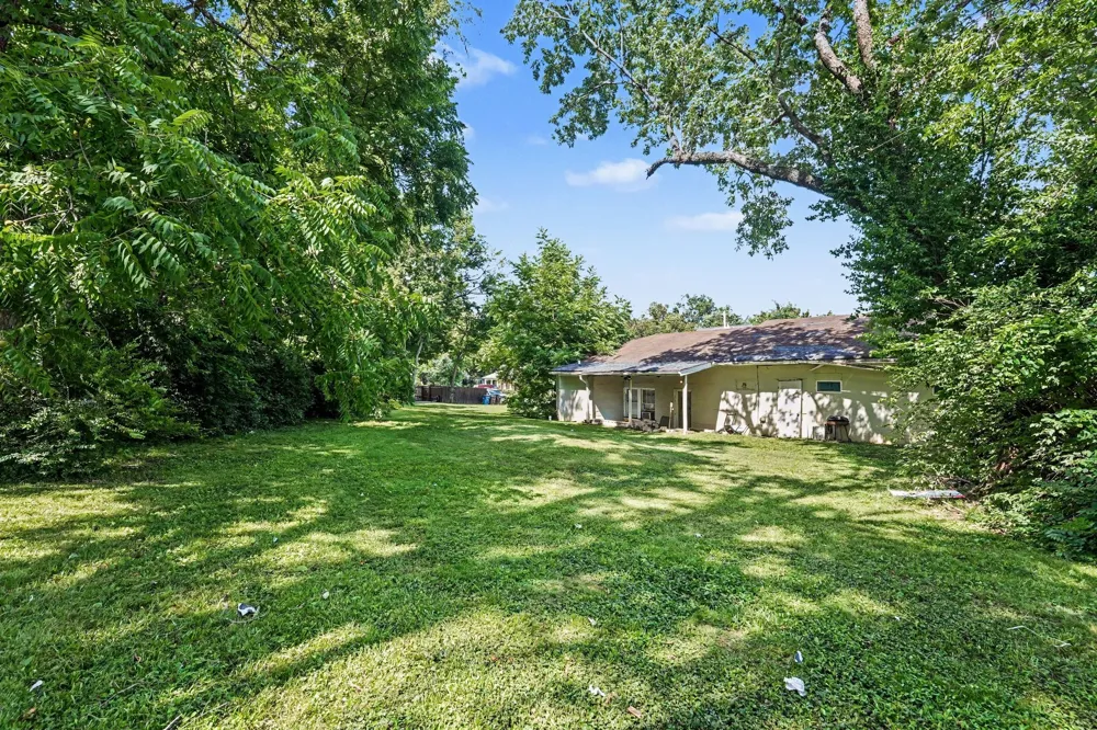 516 Veritas St Nashville, TN 37211