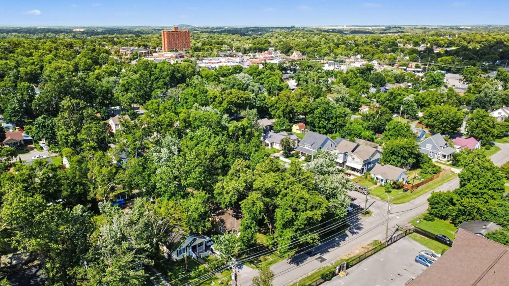 516 Veritas St Nashville, TN 37211