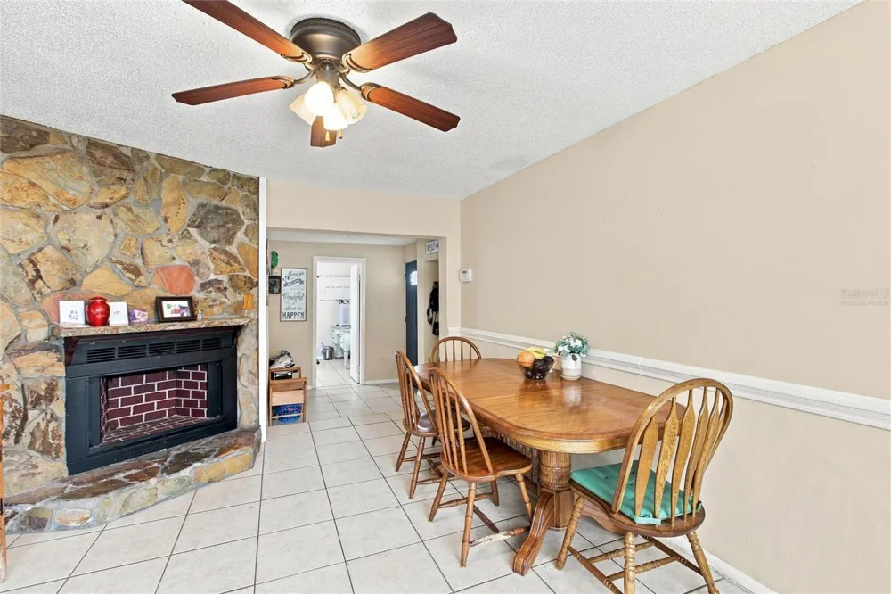 3827 38TH AVENUE St Petersburg, FL 33713