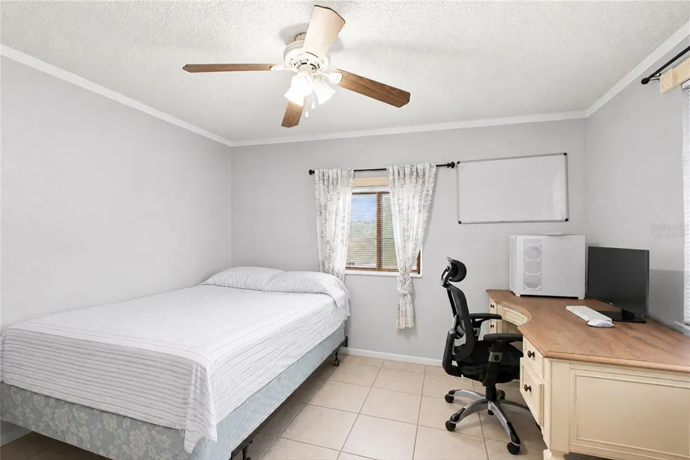 3827 38TH AVENUE St Petersburg, FL 33713