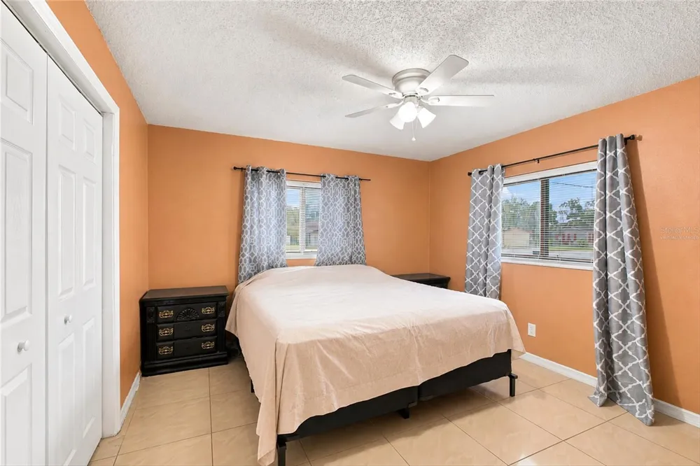 3827 38TH AVENUE St Petersburg, FL 33713