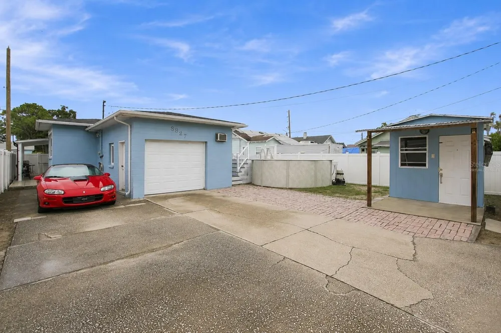 3827 38TH AVENUE St Petersburg, FL 33713