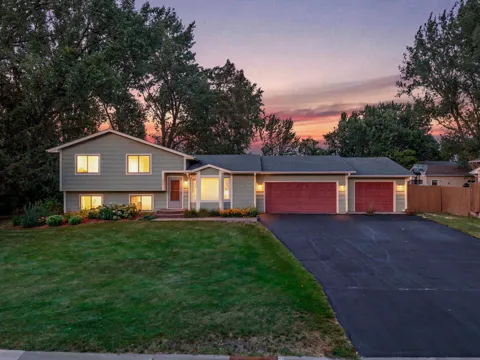 1555 Lamotte Circle