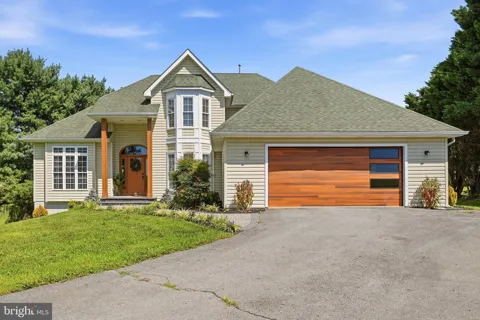 199 MEETING HOUSE DRIVE