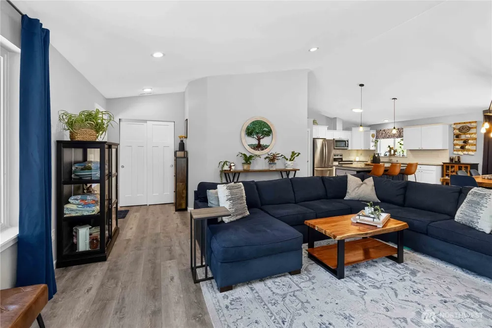 210 Echo Lane Longview, WA 98632