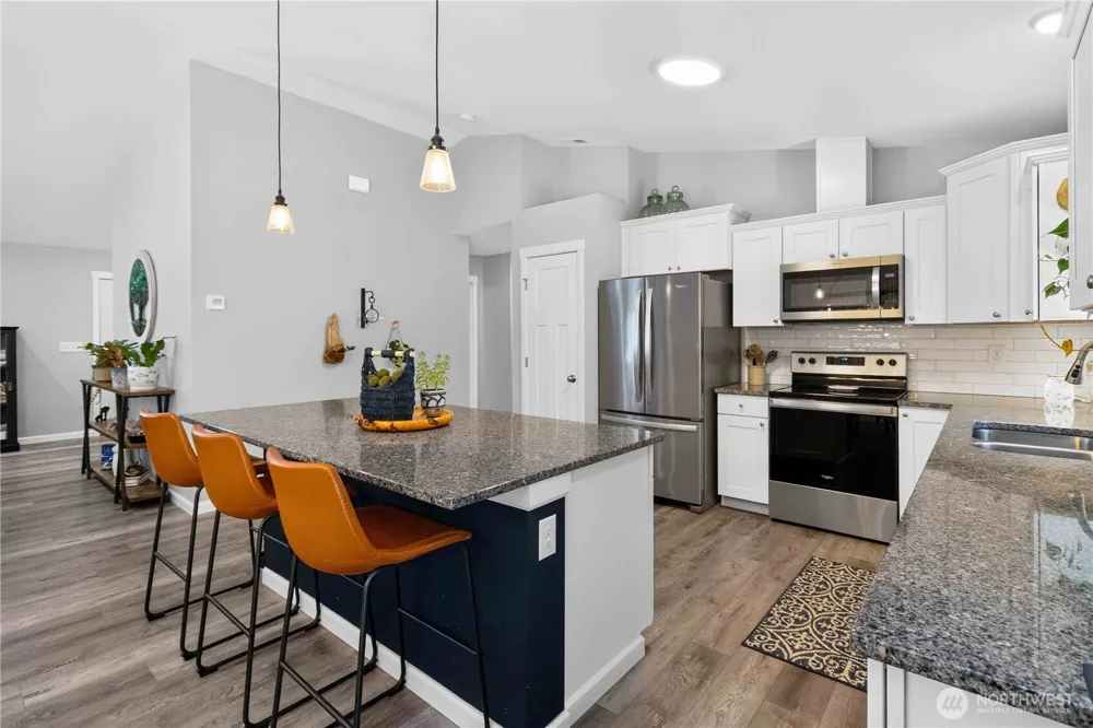 210 Echo Lane Longview, WA 98632