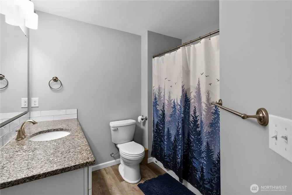 210 Echo Lane Longview, WA 98632