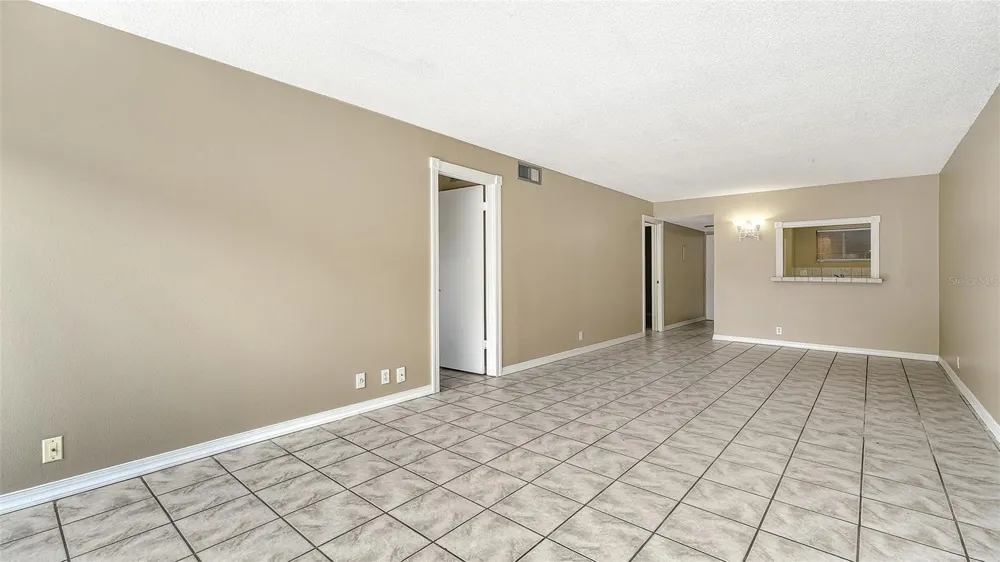 2763 WOODGATE LANE #104 Sarasota, FL 34231