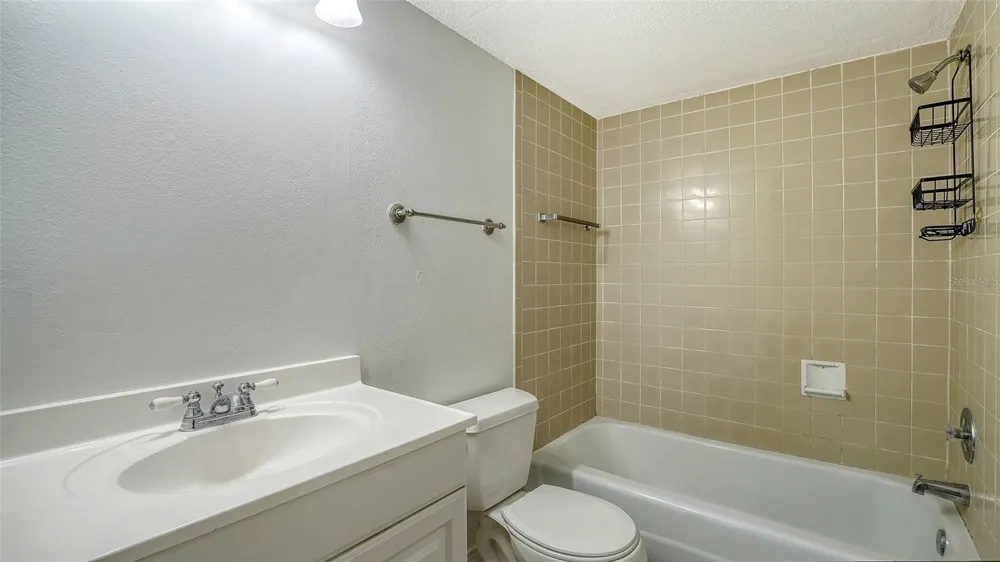 2763 WOODGATE LANE #104 Sarasota, FL 34231
