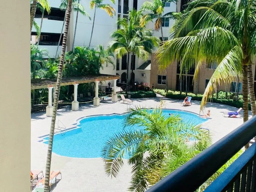 1660 Renaissance Commons Boulevard #2507 Boynton Beach, FL 33426