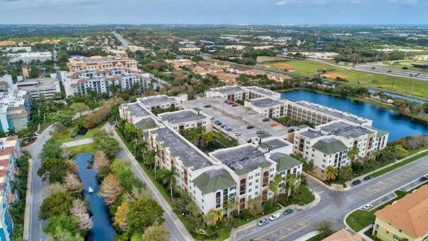 1660 Renaissance Commons Boulevard #2507 Boynton Beach, FL 33426