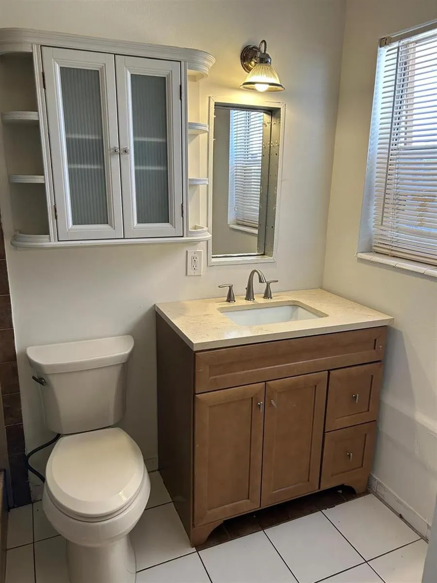 850 E COMMERCIAL BOULEVARD #210A Oakland Park, FL 33334