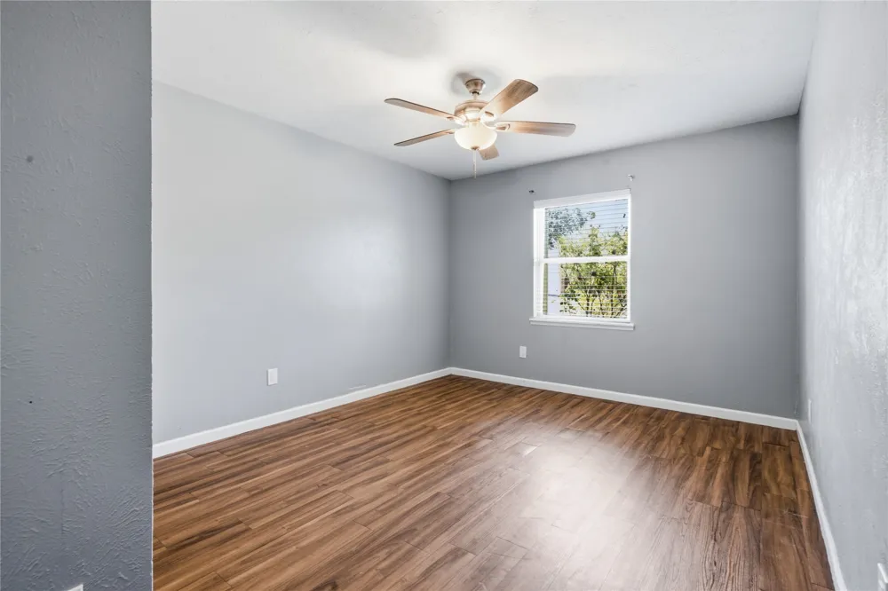 5661 Pearce Street The Colony, TX 75056