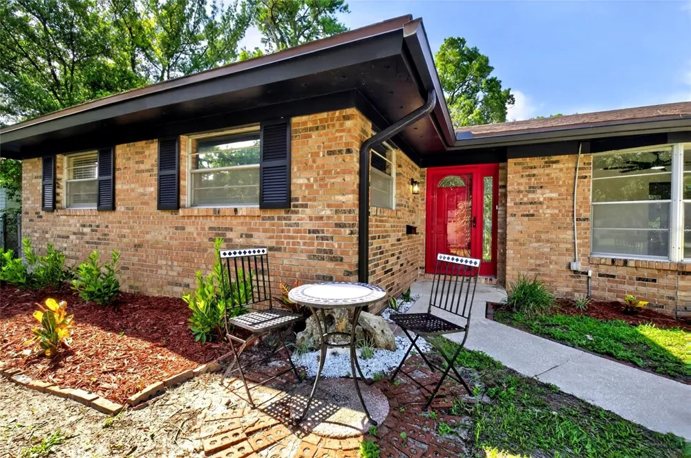 5212 CLARENDON ROAD Jacksonville, FL 32205