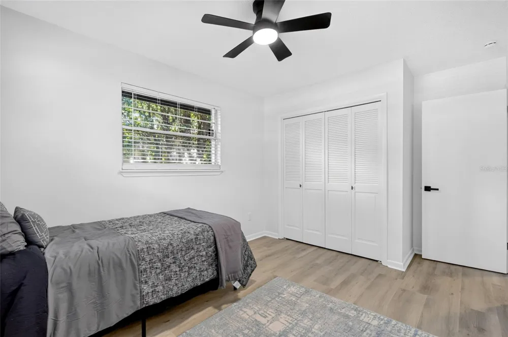 5212 CLARENDON ROAD Jacksonville, FL 32205