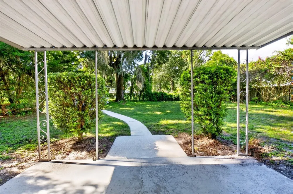 5212 CLARENDON ROAD Jacksonville, FL 32205