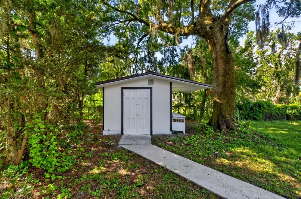 5212 CLARENDON ROAD Jacksonville, FL 32205
