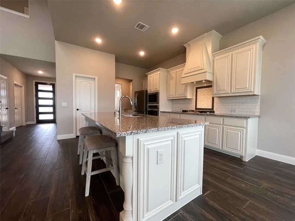 1142 Timber Ridge Drive Midlothian, TX 76065