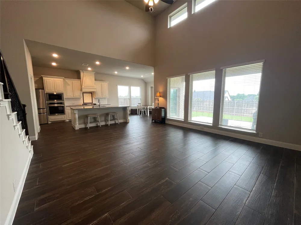 1142 Timber Ridge Drive Midlothian, TX 76065