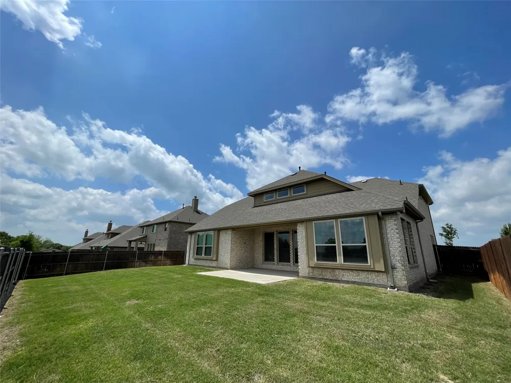 1142 Timber Ridge Drive Midlothian, TX 76065