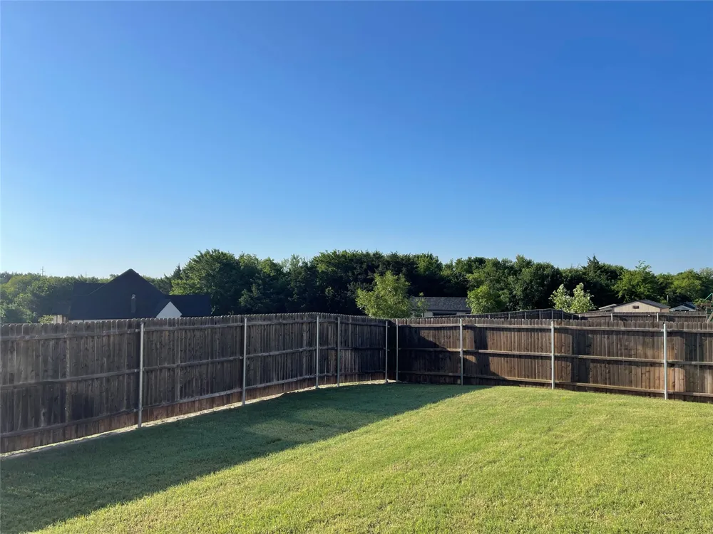 1142 Timber Ridge Drive Midlothian, TX 76065