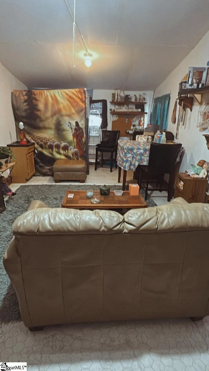 185 Williams Drive Campobello, SC 29322