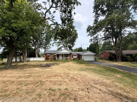 4985 Denton Road