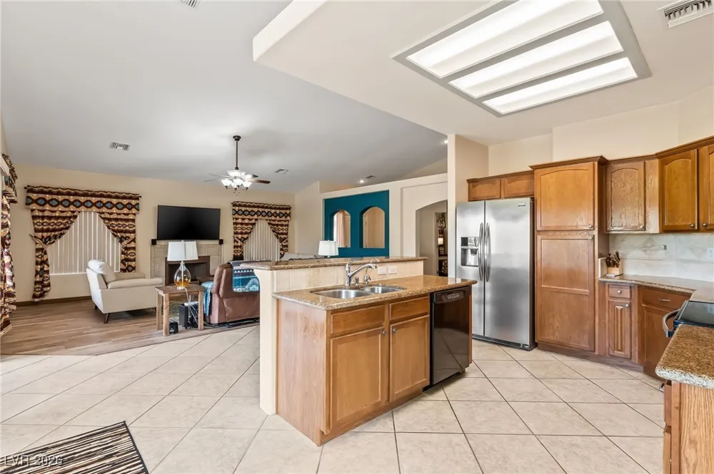 1418 Palm Drive Laughlin, NV 89029