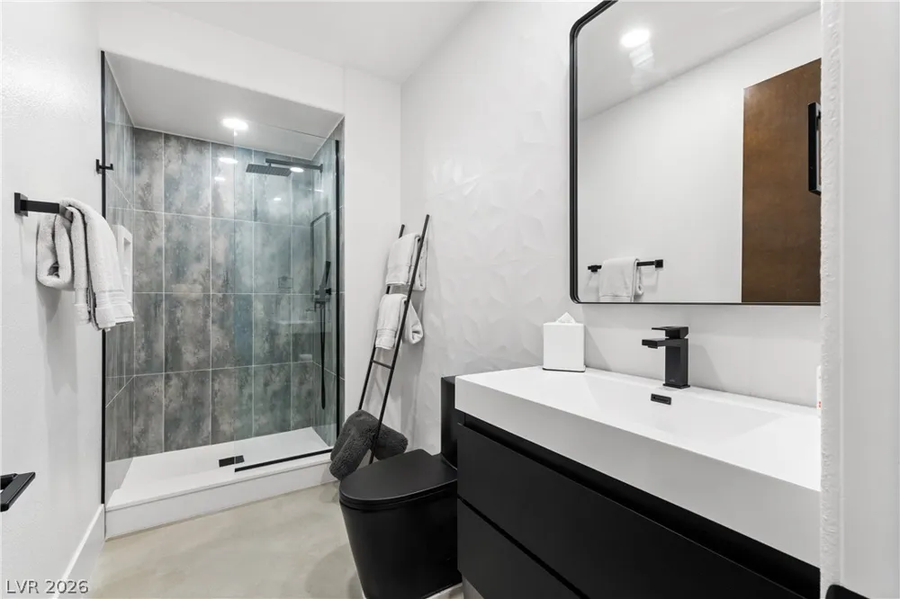 11441 Allerton Park Drive #206 Las Vegas, NV 89135