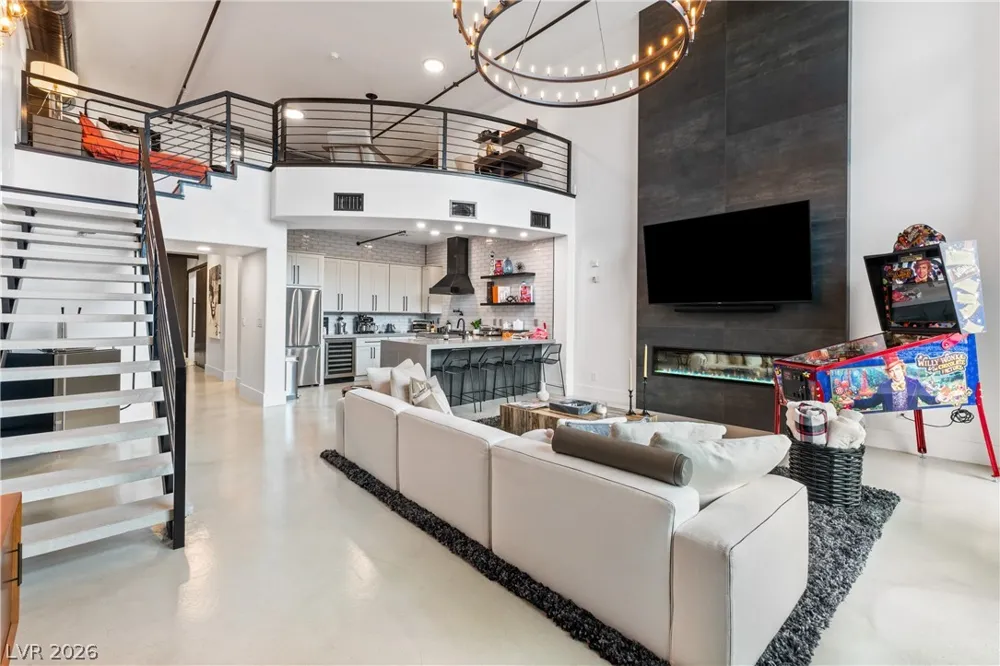 11441 Allerton Park Drive #206 Las Vegas, NV 89135