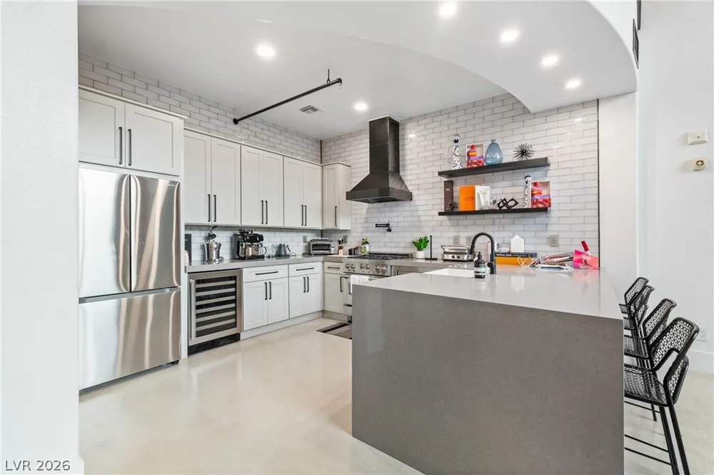 11441 Allerton Park Drive #206 Las Vegas, NV 89135