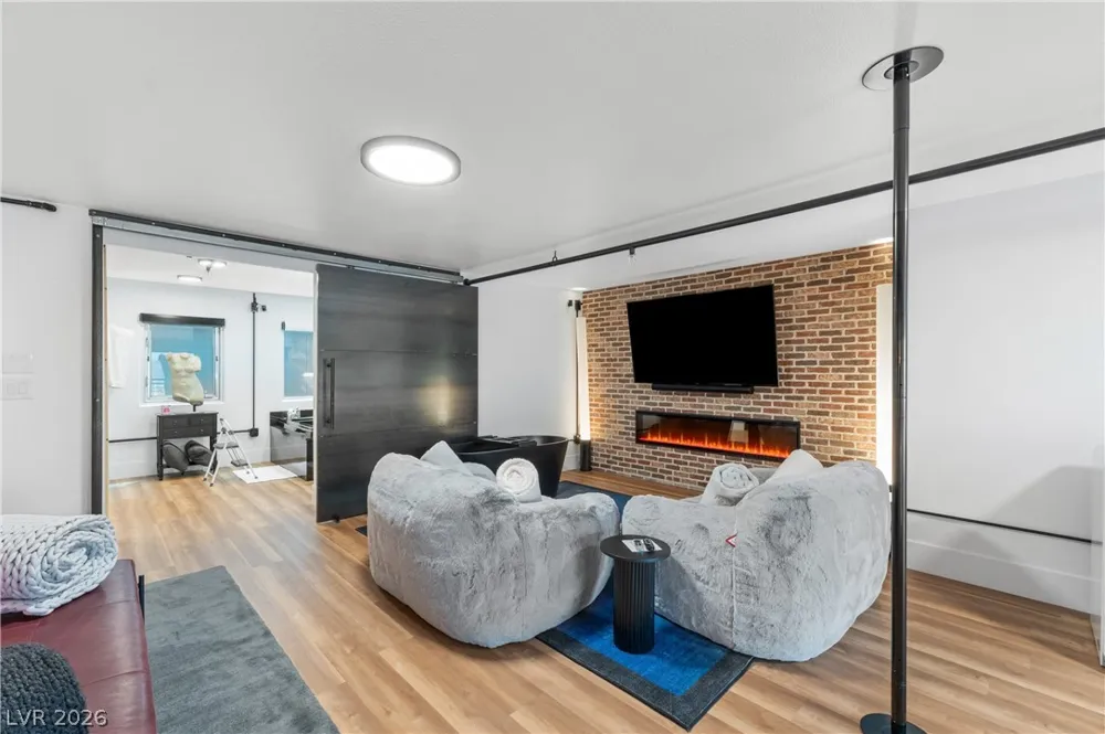 11441 Allerton Park Drive #206 Las Vegas, NV 89135