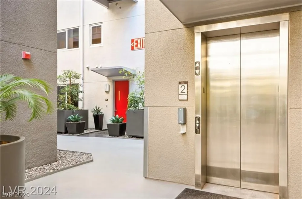 11441 Allerton Park Drive #206 Las Vegas, NV 89135